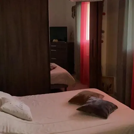 Appartement F2 à Ajaccio Corse *