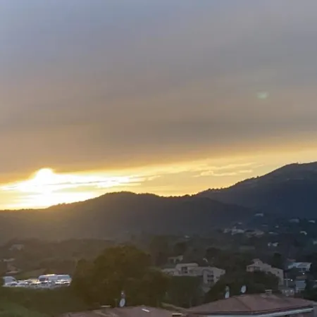 Appartement F2 à Ajaccio Corse Apartamento